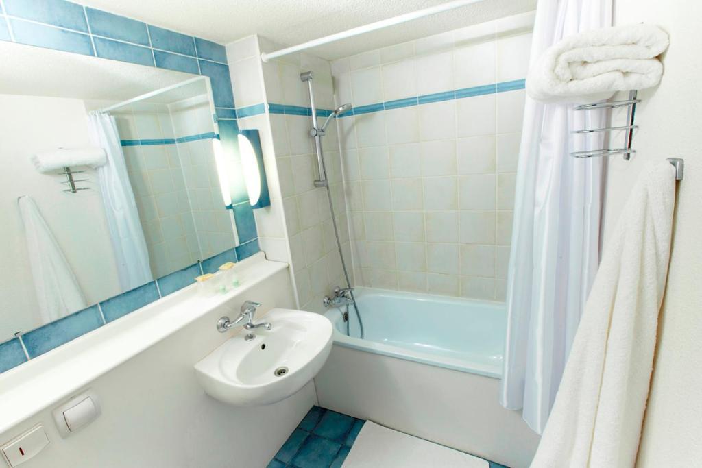 Hotel Campanile Lourdes